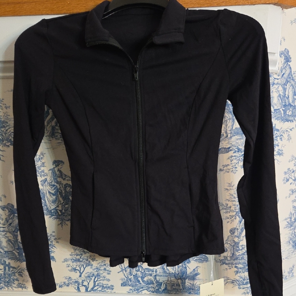 Black Long Sleeve Flattering Peplum Pleated Zip-Up Jacket, XS